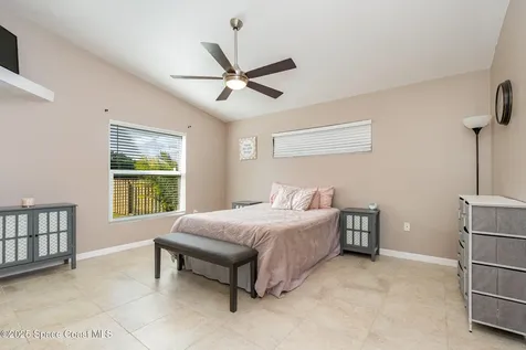 918 Pine Creek Circle NE Palm Bay FL 32905