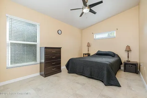 918 Pine Creek Circle NE Palm Bay FL 32905