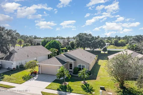 918 Pine Creek Circle NE Palm Bay FL 32905