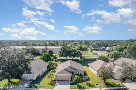 918 Pine Creek Circle NE Palm Bay FL 32905