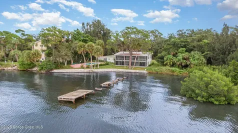 327 S Tropical Trail Merritt Island FL 32952