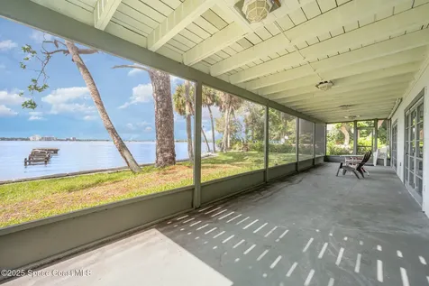 327 S Tropical Trail Merritt Island FL 32952