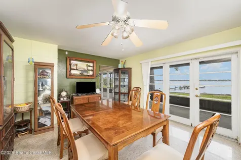 327 S Tropical Trail Merritt Island FL 32952
