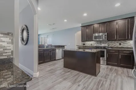 1961 Bridgeport Circle Rockledge FL 32955