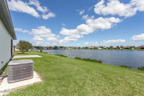 1961 Bridgeport Circle Rockledge FL 32955