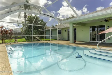 3083 Forest Creek Drive Melbourne FL 32901
