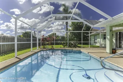 3083 Forest Creek Drive Melbourne FL 32901