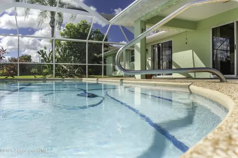 3083 Forest Creek Drive Melbourne FL 32901