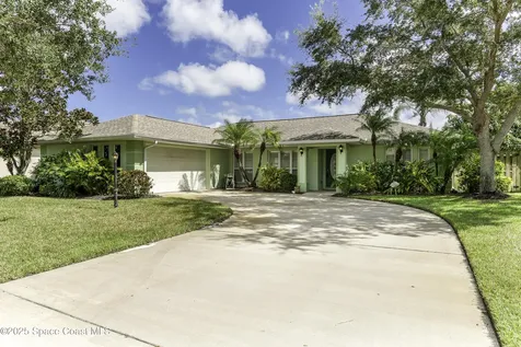 3083 Forest Creek Drive Melbourne FL 32901