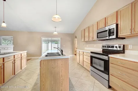 601 David Circle SW Palm Bay FL 32908