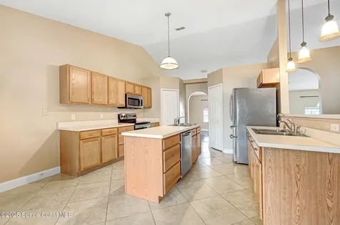 601 David Circle SW Palm Bay FL 32908