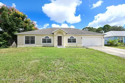 601 David Circle SW Palm Bay FL 32908