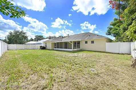 601 David Circle SW Palm Bay FL 32908