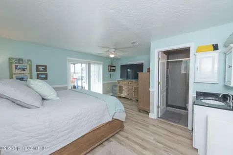 205 Via Havarre Merritt Island FL 32953