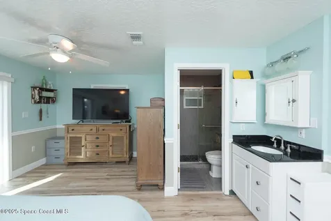 205 Via Havarre Merritt Island FL 32953
