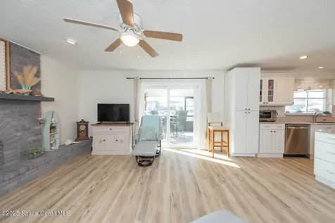 205 Via Havarre Merritt Island FL 32953