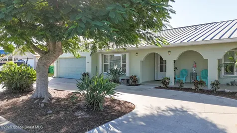205 Via Havarre Merritt Island FL 32953
