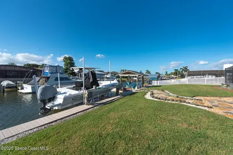 205 Via Havarre Merritt Island FL 32953