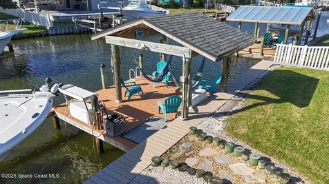 205 Via Havarre Merritt Island FL 32953