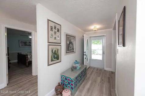 205 Via Havarre Merritt Island FL 32953