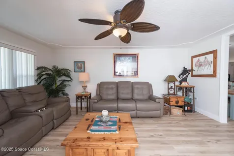 205 Via Havarre Merritt Island FL 32953