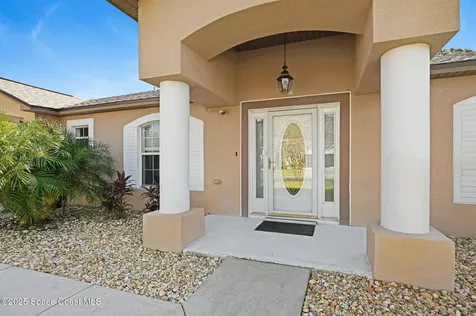 585 Bella Vista Drive Titusville FL 32780