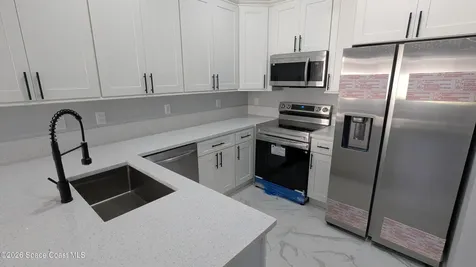 826 Middleton Drive SW Vero Beach FL 32962