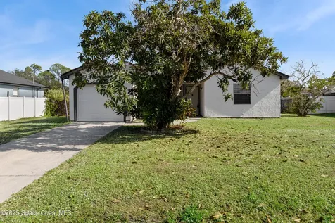 2861 Detached Circle SE Palm Bay FL 32909