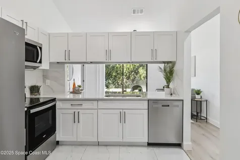 2861 Detached Circle SE Palm Bay FL 32909