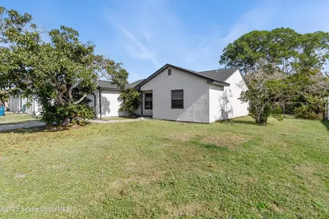 2861 Detached Circle SE Palm Bay FL 32909