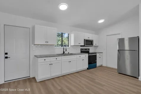 322 Ixora Avenue NW Palm Bay FL 32907