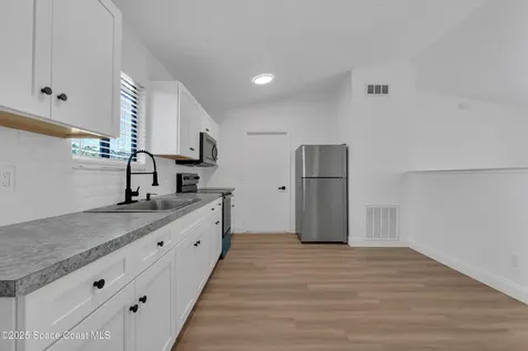 322 Ixora Avenue NW Palm Bay FL 32907