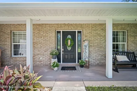 2525 Fawn Lake Boulevard Mims FL 32754