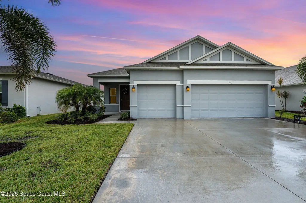 707 Corbin Circle SW Palm Bay FL 32908