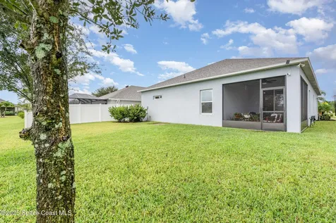 707 Corbin Circle SW Palm Bay FL 32908