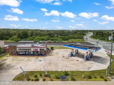 2009 N Cocoa Boulevard Cocoa FL 32922
