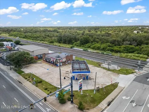 2009 N Cocoa Boulevard Cocoa FL 32922