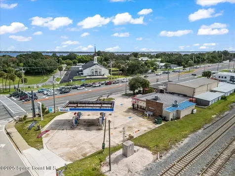 2009 N Cocoa Boulevard Cocoa FL 32922