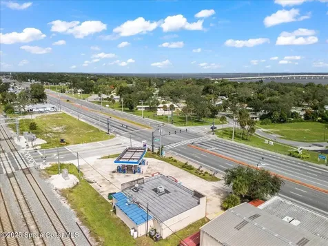 2009 N Cocoa Boulevard Cocoa FL 32922