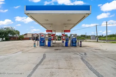 2009 N Cocoa Boulevard Cocoa FL 32922