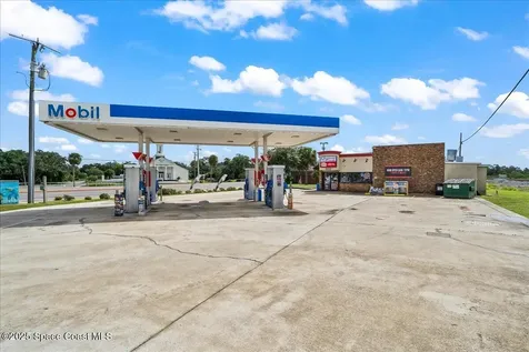2009 N Cocoa Boulevard Cocoa FL 32922
