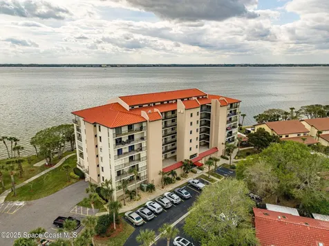 3220 River Villa Way Melbourne Beach FL 32951