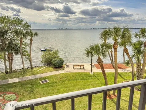 3220 River Villa Way Melbourne Beach FL 32951