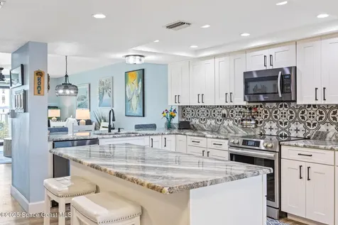 3220 River Villa Way Melbourne Beach FL 32951