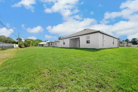 759 Americana Boulevard NW Palm Bay FL 32907
