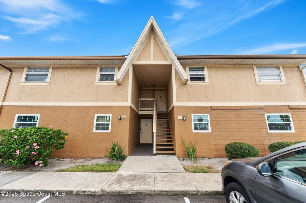 111 Bristol Lane Melbourne FL 32935
