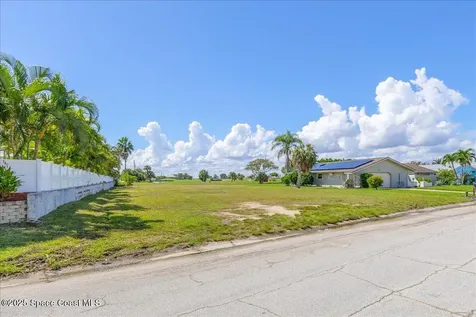 10 Fairway Drive Cocoa Beach FL 32931