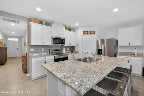 6575 Topaz Drive Grant-valkaria FL 32949