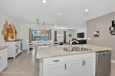 6575 Topaz Drive Grant-valkaria FL 32949
