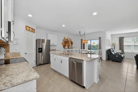 6575 Topaz Drive Grant-valkaria FL 32949